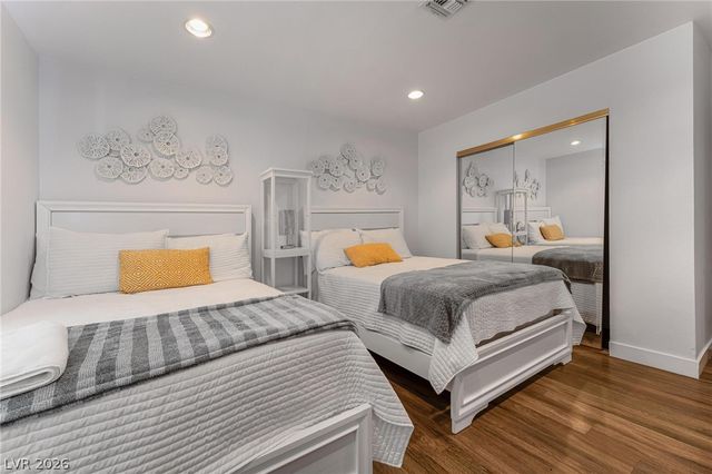 1963 Casa Vista Drive, Las Vegas, NV 89146