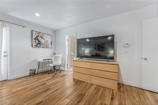 1963 Casa Vista Drive, Las Vegas, NV 89146