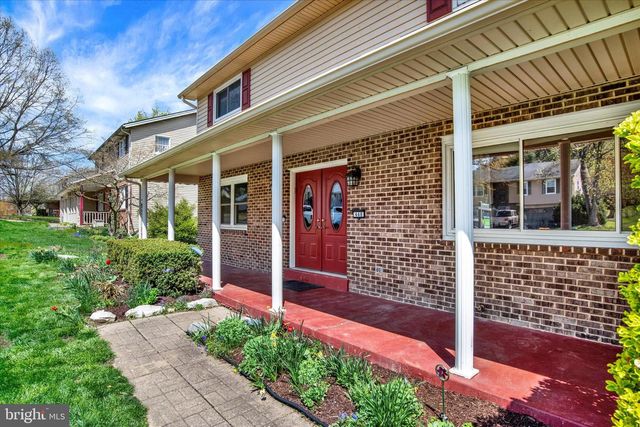 448 PAWNEE DRIVE, Mechanicsburg, PA 17050