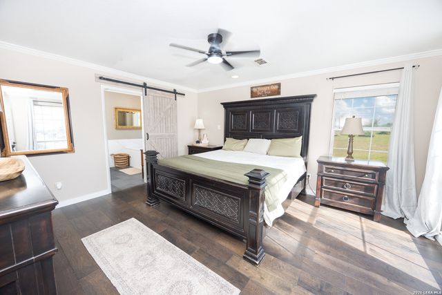 1466 County Road 456, Hondo, TX 78861