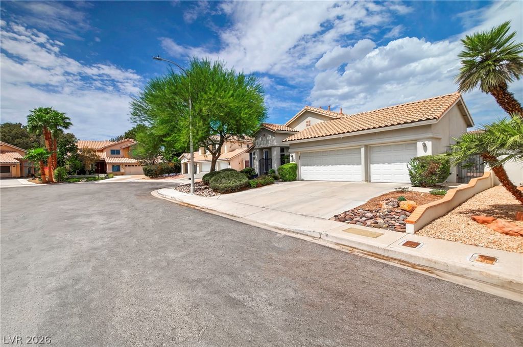 2510 Mahaila Circle, Henderson, NV 89074 — photo 5