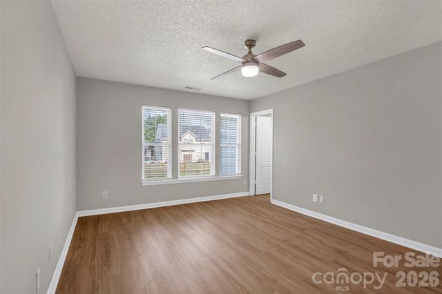 128 Longlea Drive, Clover, SC 29710