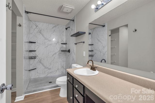 128 Longlea Drive, Clover, SC 29710
