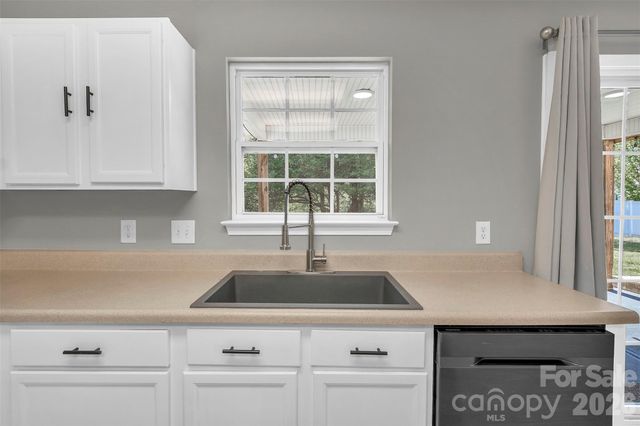 128 Longlea Drive, Clover, SC 29710