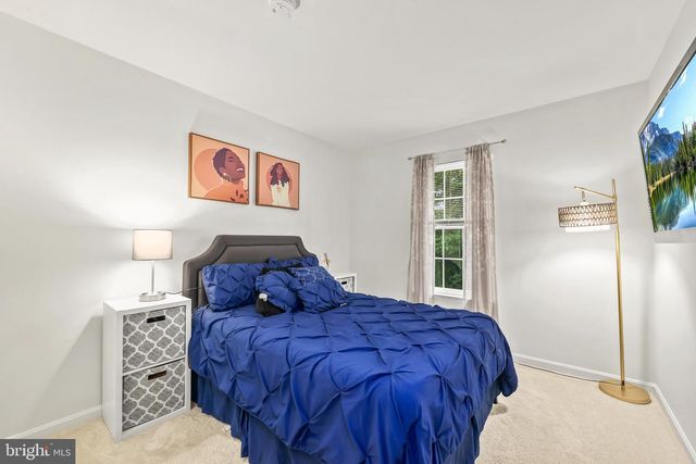 14054 FALLBROOK LN, Woodbridge, VA 22193
