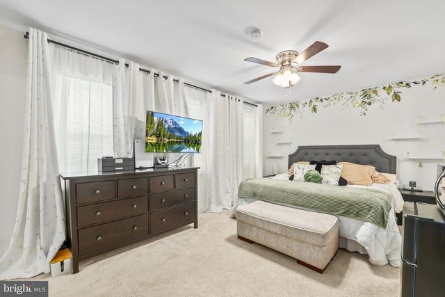 14054 FALLBROOK LN, Woodbridge, VA 22193