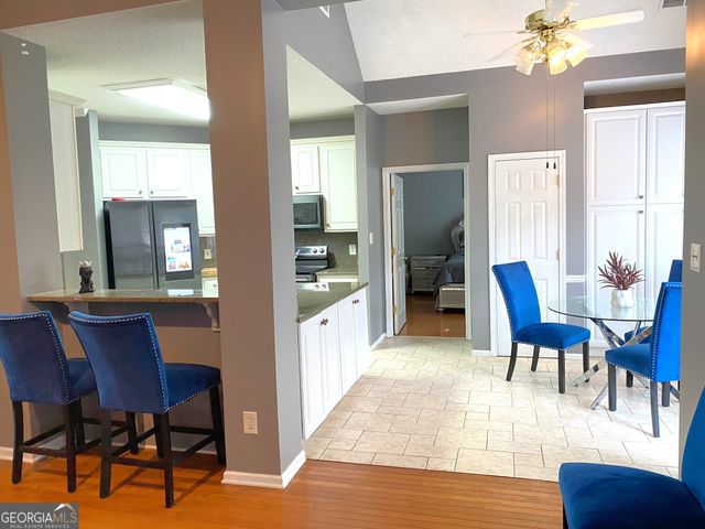 130 Thomas Trail, Fayetteville, GA 30215