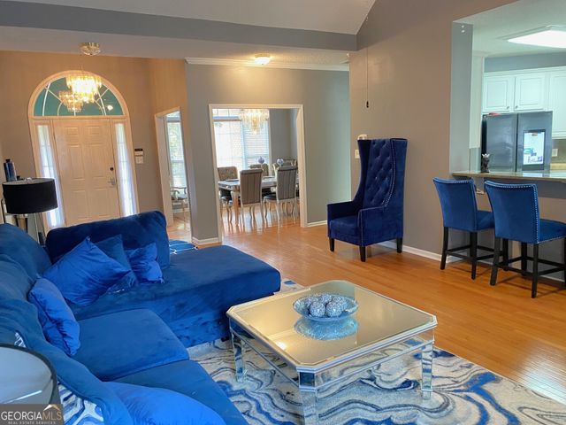 130 Thomas Trail, Fayetteville, GA 30215