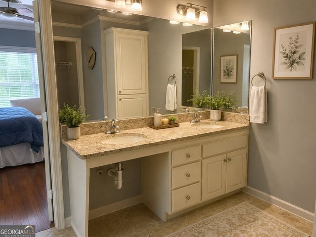 130 Thomas Trail, Fayetteville, GA 30215