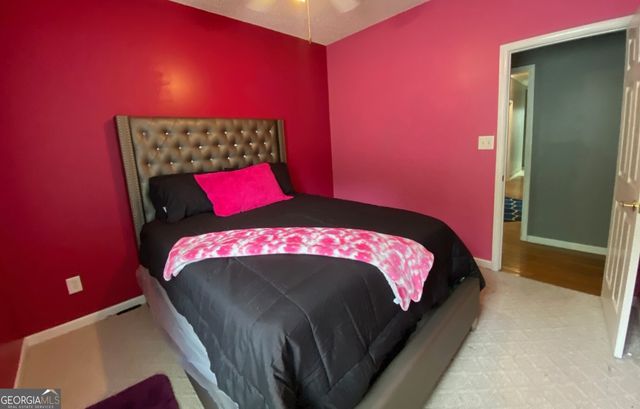 130 Thomas Trail, Fayetteville, GA 30215
