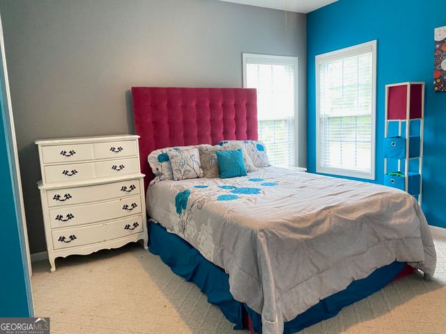 130 Thomas Trail, Fayetteville, GA 30215