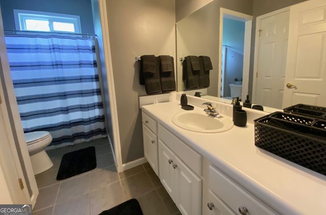 130 Thomas Trail, Fayetteville, GA 30215