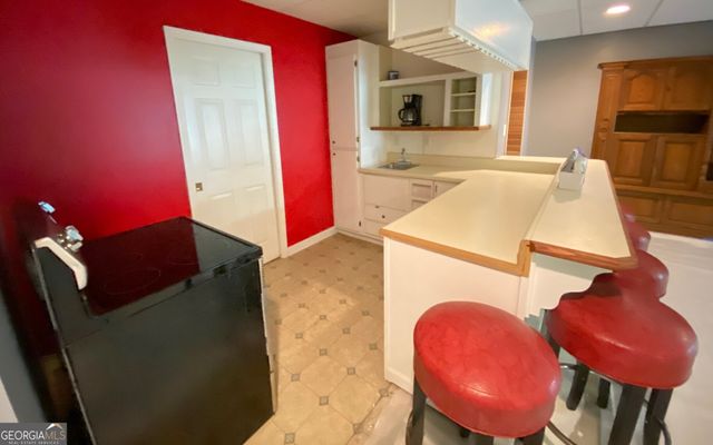 130 Thomas Trail, Fayetteville, GA 30215
