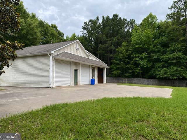 130 Thomas Trail, Fayetteville, GA 30215