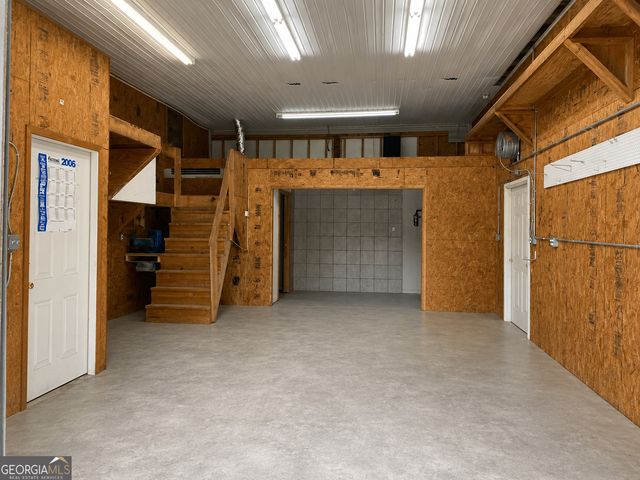 130 Thomas Trail, Fayetteville, GA 30215