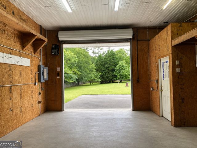 130 Thomas Trail, Fayetteville, GA 30215