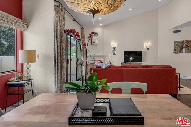 1722 Malcolm Avenue 304, Los Angeles, CA 90024