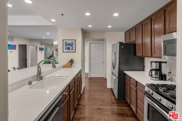 1722 Malcolm Avenue 304, Los Angeles, CA 90024