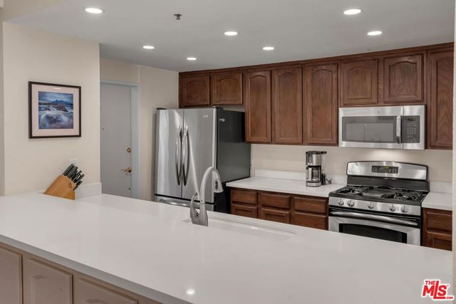 1722 Malcolm Avenue 304, Los Angeles, CA 90024