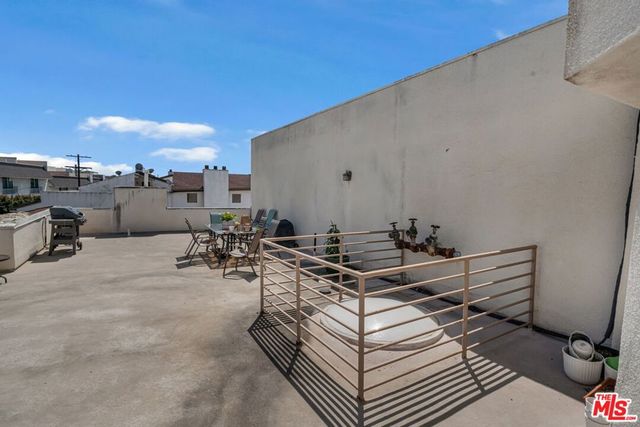 1722 Malcolm Avenue 304, Los Angeles, CA 90024