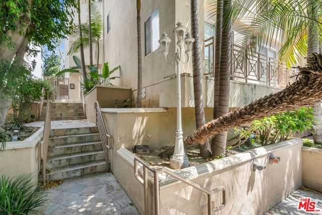 1722 Malcolm Avenue 304, Los Angeles, CA 90024