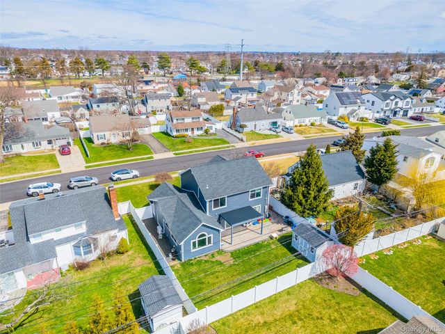 72 Sugar Maple Road, Levittown, NY 11756