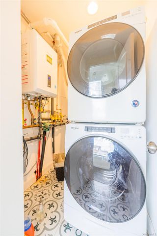 72 Sugar Maple Road, Levittown, NY 11756