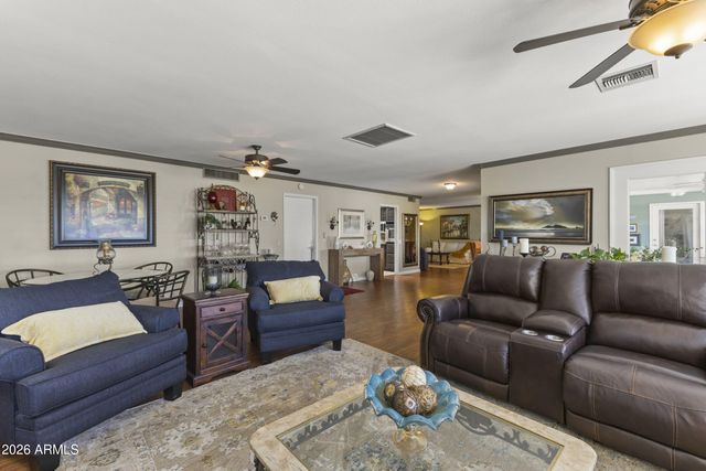 9321 W BRIARWOOD Circle, Sun City, AZ 85351