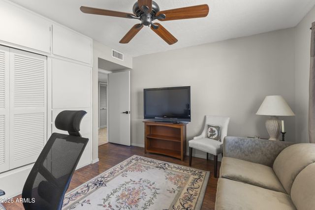 9321 W BRIARWOOD Circle, Sun City, AZ 85351