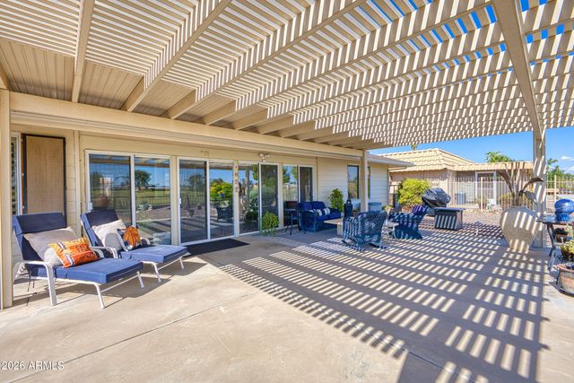 9321 W BRIARWOOD Circle, Sun City, AZ 85351