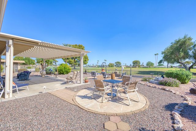 9321 W BRIARWOOD Circle, Sun City, AZ 85351