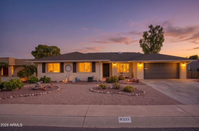 9321 W BRIARWOOD Circle, Sun City, AZ 85351