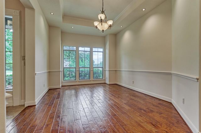 13274 Meadow Creek Lane, Conroe, TX 77302