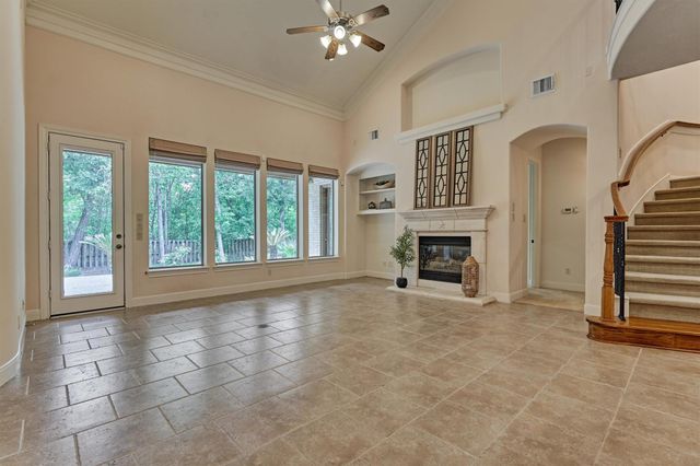 13274 Meadow Creek Lane, Conroe, TX 77302