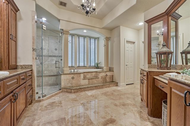 13274 Meadow Creek Lane, Conroe, TX 77302