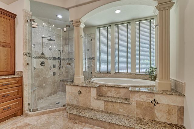 13274 Meadow Creek Lane, Conroe, TX 77302