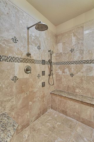 13274 Meadow Creek Lane, Conroe, TX 77302