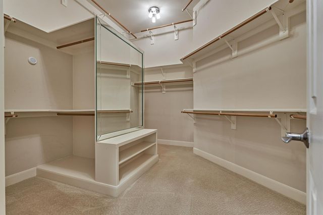 13274 Meadow Creek Lane, Conroe, TX 77302