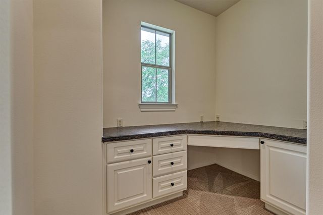 13274 Meadow Creek Lane, Conroe, TX 77302