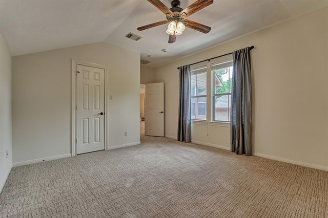 13274 Meadow Creek Lane, Conroe, TX 77302