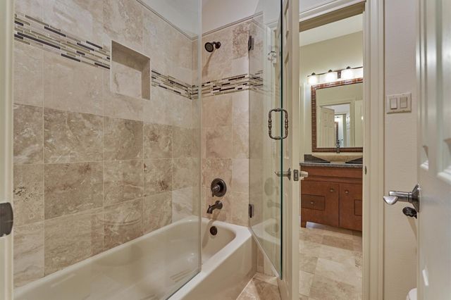 13274 Meadow Creek Lane, Conroe, TX 77302