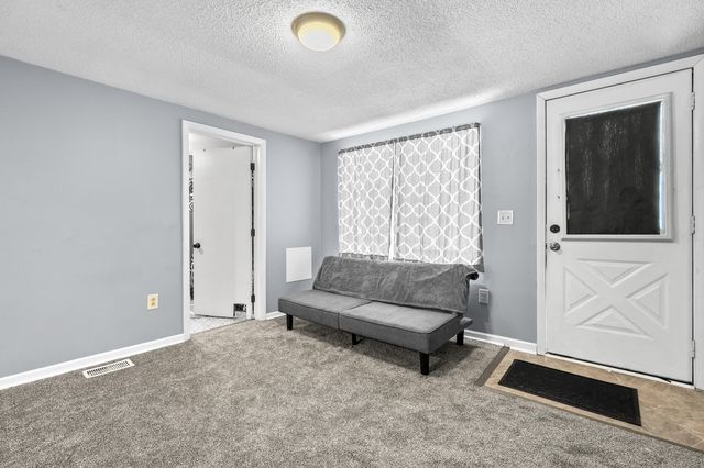 654 Vernon Street, Allegan, MI 49010