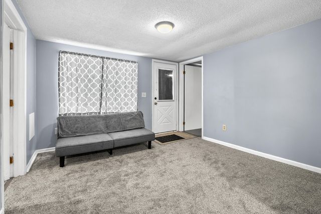 654 Vernon Street, Allegan, MI 49010