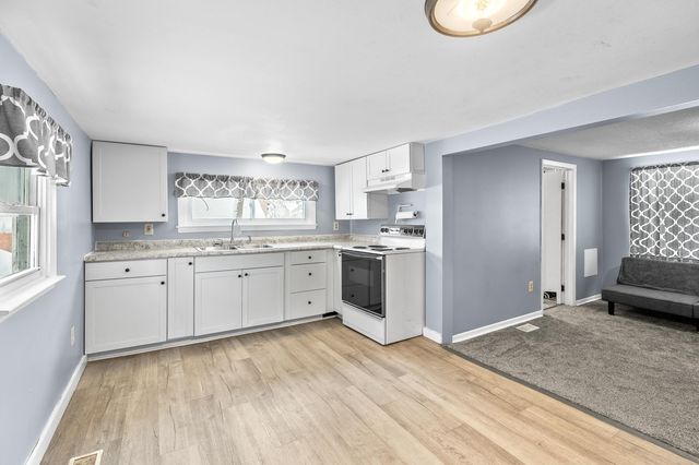 654 Vernon Street, Allegan, MI 49010