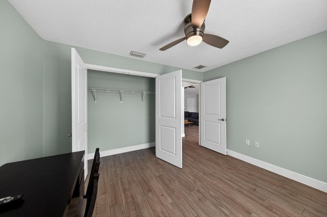 12876 75th Lane N, West Palm Beach, FL 33412