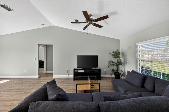 12876 75th Lane N, West Palm Beach, FL 33412