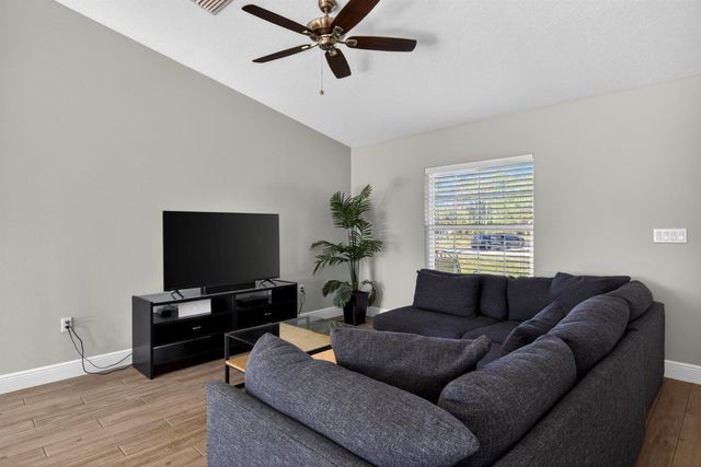 12876 75th Lane N, West Palm Beach, FL 33412