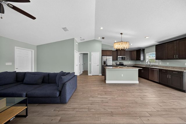 12876 75th Lane N, West Palm Beach, FL 33412