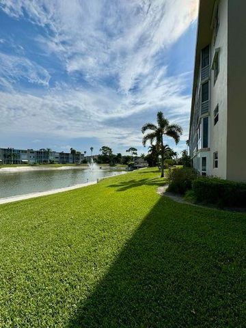 2615 Garden Drive S, Lake Worth Beach, FL 33461