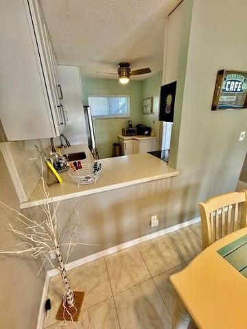 2615 Garden Drive S, Lake Worth Beach, FL 33461